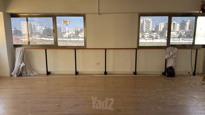בר-כח לרצפה