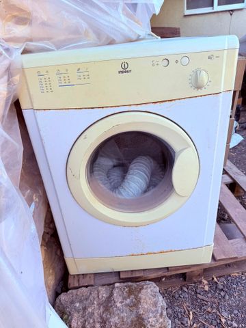 מייבש כביסה Indesit