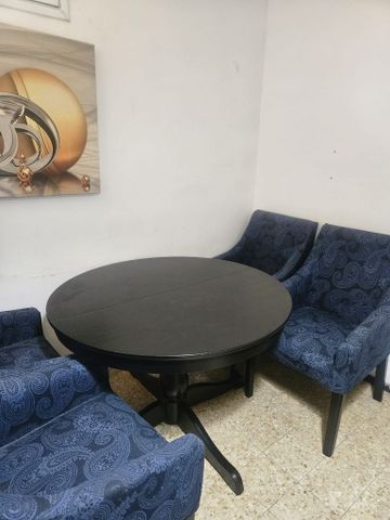 שולחן אוכל
