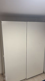 ארון ומיטה
