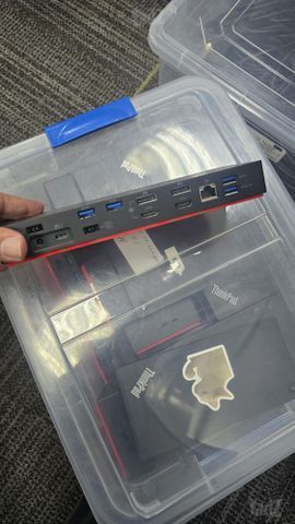Docking Lenovo& Dell