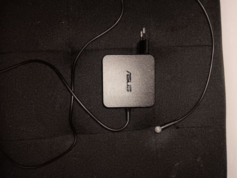 מטען מקורי ASUS 65W
