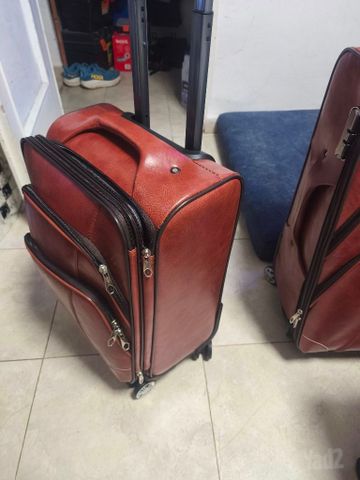 מזוודה 20