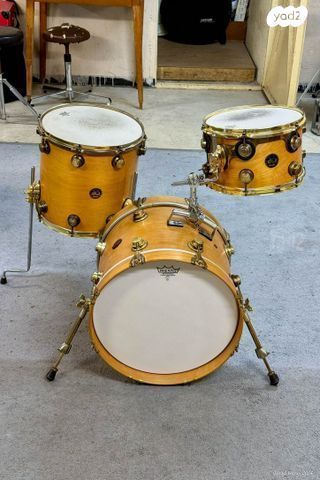 DW COLLECTORS SERIES DRUM SET