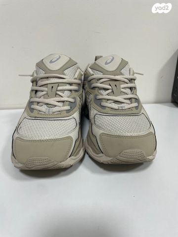 נעלי ASICS gel