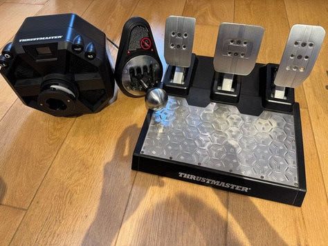 בסיס הגה T598 Thrustmaster