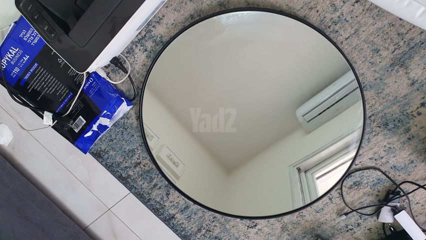 3 mirrors