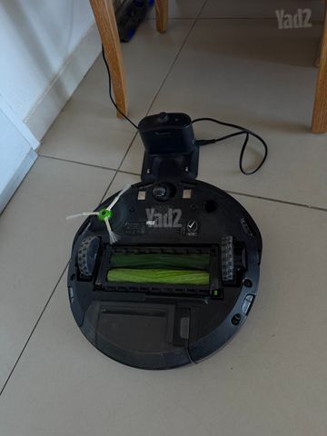 iRobot Roomba i7