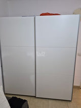 ארון חדש