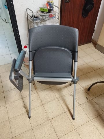 כסאות