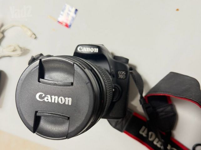 Canon EOS 70D+  EF-S 18-135mm