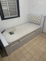 מיטת יחיד