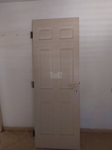 דלתות פנים