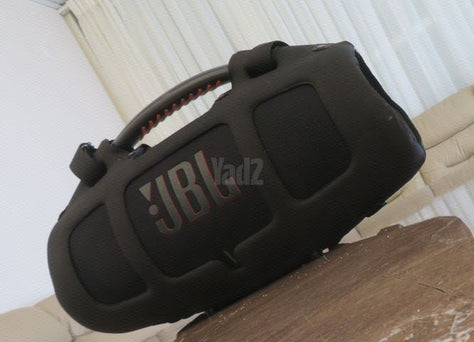 BOMBOX3