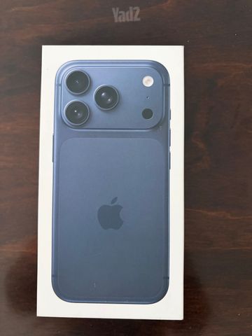 iPhone 17 Pro 256GB Deep Blue