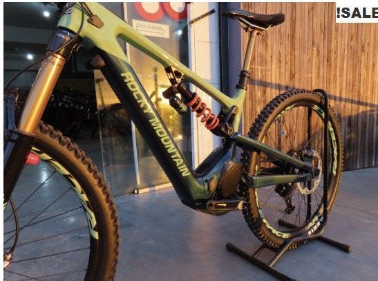 C90 Rocky Mountain Altitude