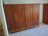 ארון בגדים