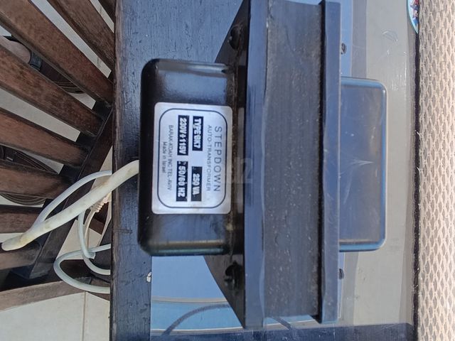 שנאי מ 230 ל 115 V