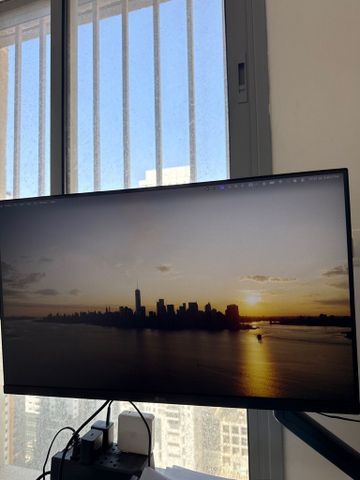מסך מחשב LG 27