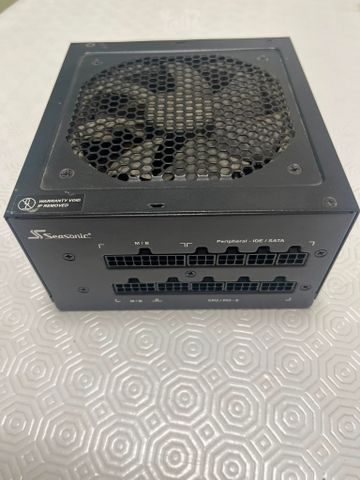 ספק כח Seasonic M12II 620w