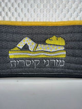 מיטה עם מזרן