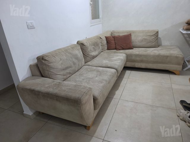 סלון שזלונג למסירה