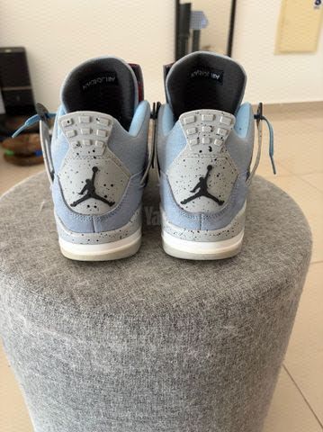 Air jordan 4 university blue