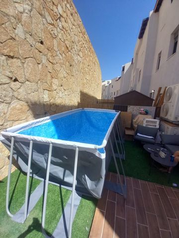 בריכה ביתית