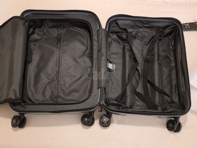 Samsonite StackD Spinner 55