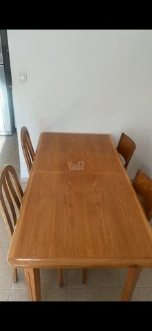 שולחן עץ מלא