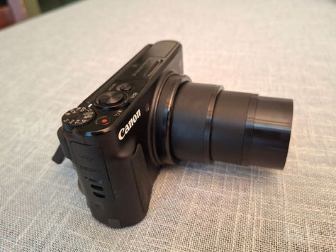 מצלמת canon PowerShot SX740
