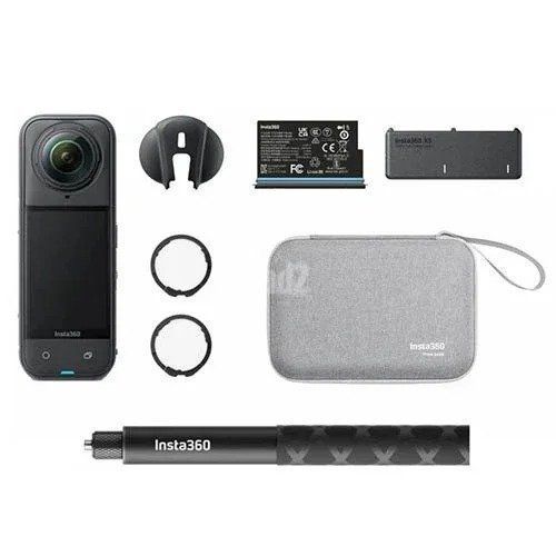 Insta360 X5 Essential Bundle