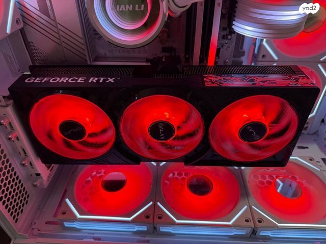 Galax RTX 5080 1-Click OC RGB