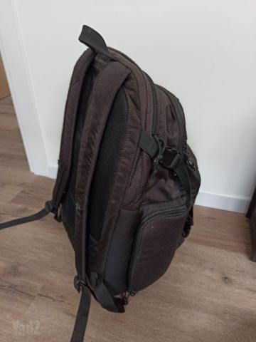 תיק צילום Lowepro DSLR 350