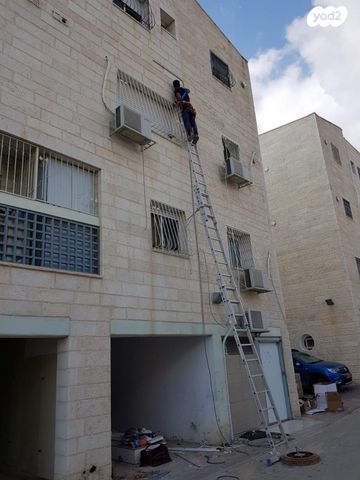 סולם אלומיניום מקצועי תקני 9 מ