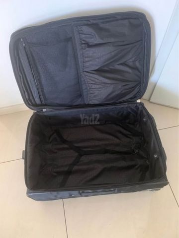 מזוודה שחורה