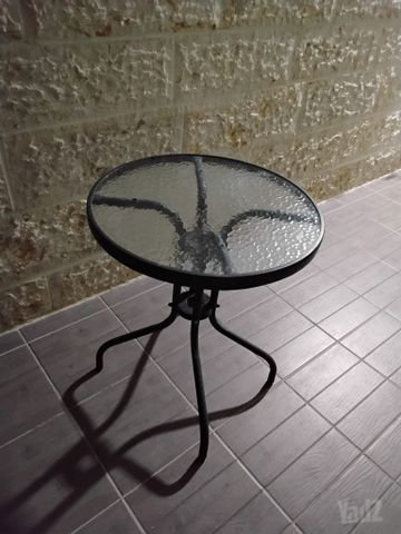 שולחן מרפסת