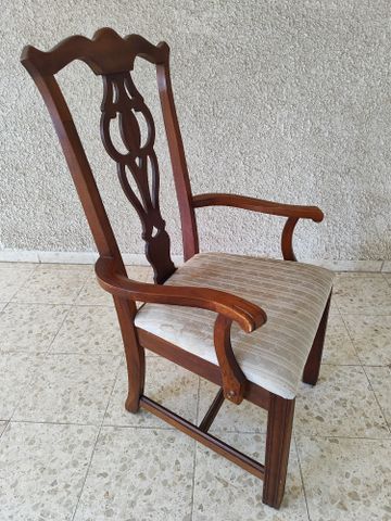 כיסאות וינטג'
