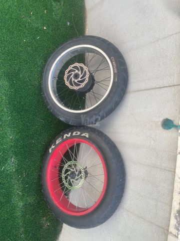 גלגלים