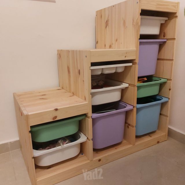 מדפי צעצועים
