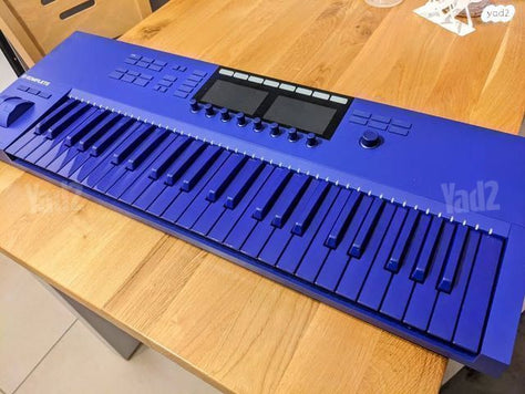 מקלדת שליטה KOMPLETE KONTROL