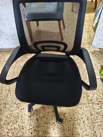 כסא משרדי לנוער