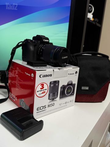 Canon EOS M50