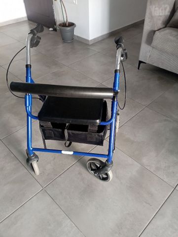 רולטור 4 גלגלים