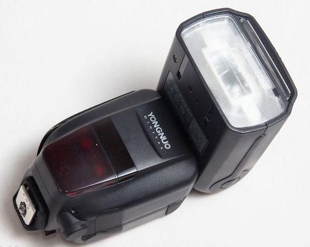 פלאש Yongnuo YN600EX-RT