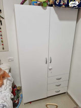 ארון שתי דלתות