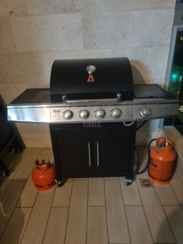 אמגזית