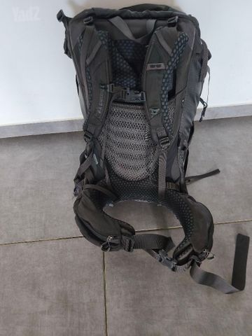 Gregory Deva 60