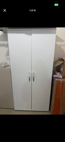 ארון בגדים