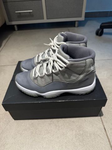 נעלי Jordan 11 Cool Grey